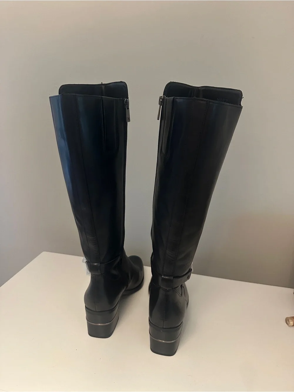 Stuart Weitzman Shore Black Leather Boots Size 7.5 New with box